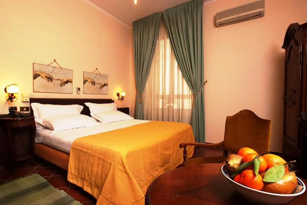 Hotel Toledo Naples