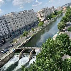  Апартаменты Old Town River View 123 Румыния
